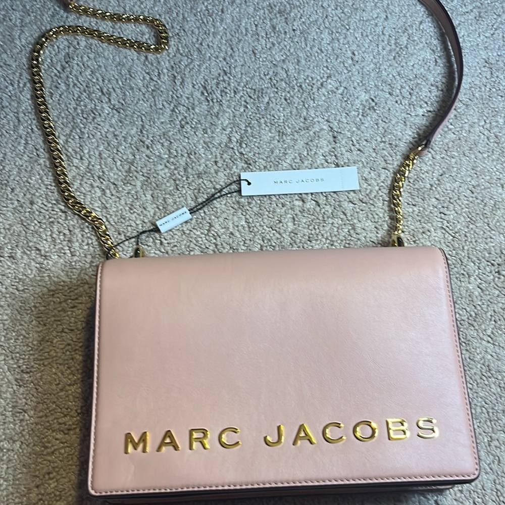 Marc Jacob’s Pink rose large crossbody gold chain designer with gift bag leather - Picture 3 of 16